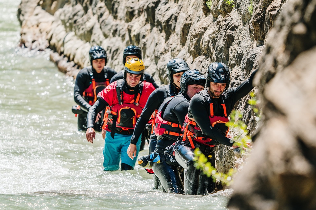 rescate en barrancos acuáticos técnicas seguridad curso Rescue3 UR Pirineos